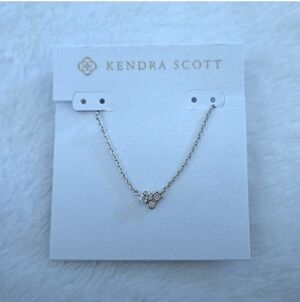 Kendra Scott- Henry Short Pendant Necklace (Silver 🩶)